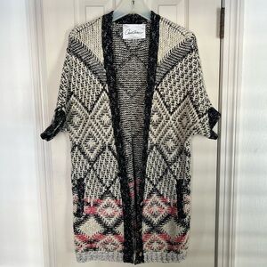 Cabi short sleeve tunic sweater